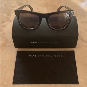 Marc Jacobs Sunnies